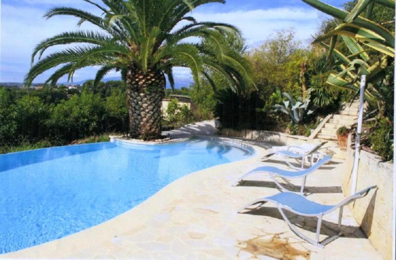 Studio Avec Vue Sur La Mer Piscine Partagee Et Jardin Clos A Cagnes Sur Mer A 5 Km De La Plage Apartment Екстериор снимка